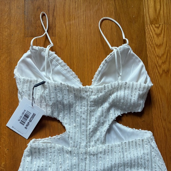 White Cutout Midi Sparkly Dress Medium / 6 - Picture 3 of 5